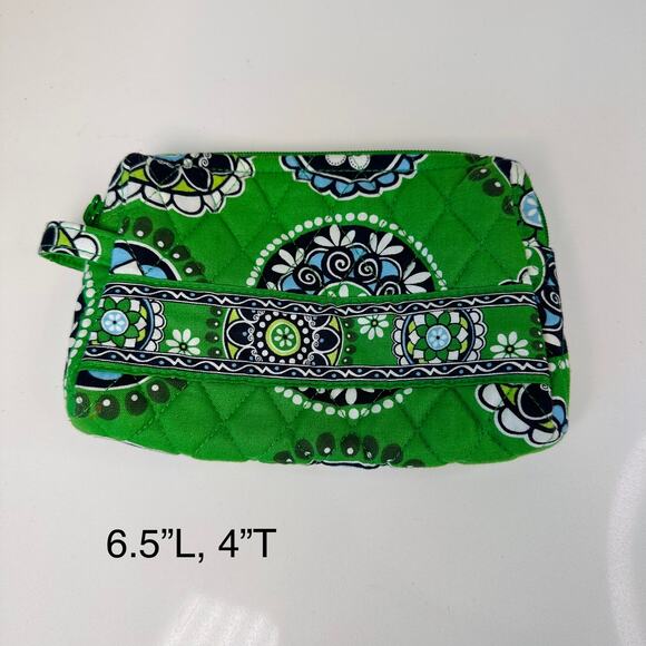 Vera Bradley Womens Green Cupcake Zip Top Wristlet Wallet Retired Pattern Pouch - Picture 4 of 4